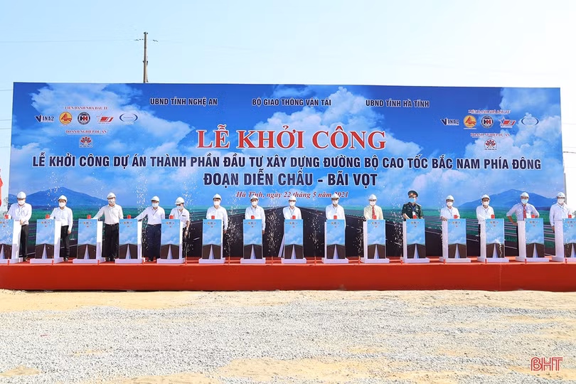 Hà Tĩnh tham gia hội nghị trực tuyến của Chính phủ nhằm gỡ vướng thi công cao tốc Bắc - Nam