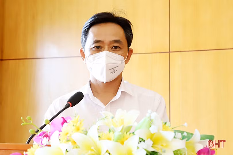 Công bố quyết định bổ nhiệm Phó Giám đốc Sở Tài chính Hà Tĩnh