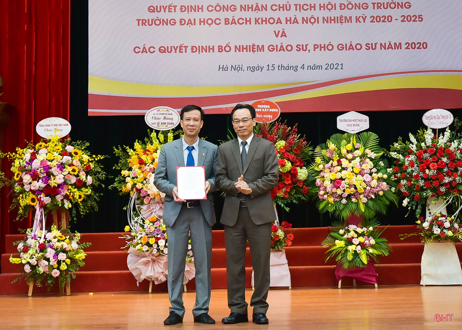 Những “cánh chim bằng” ở hai ngôi trường bách khoa nổi tiếng