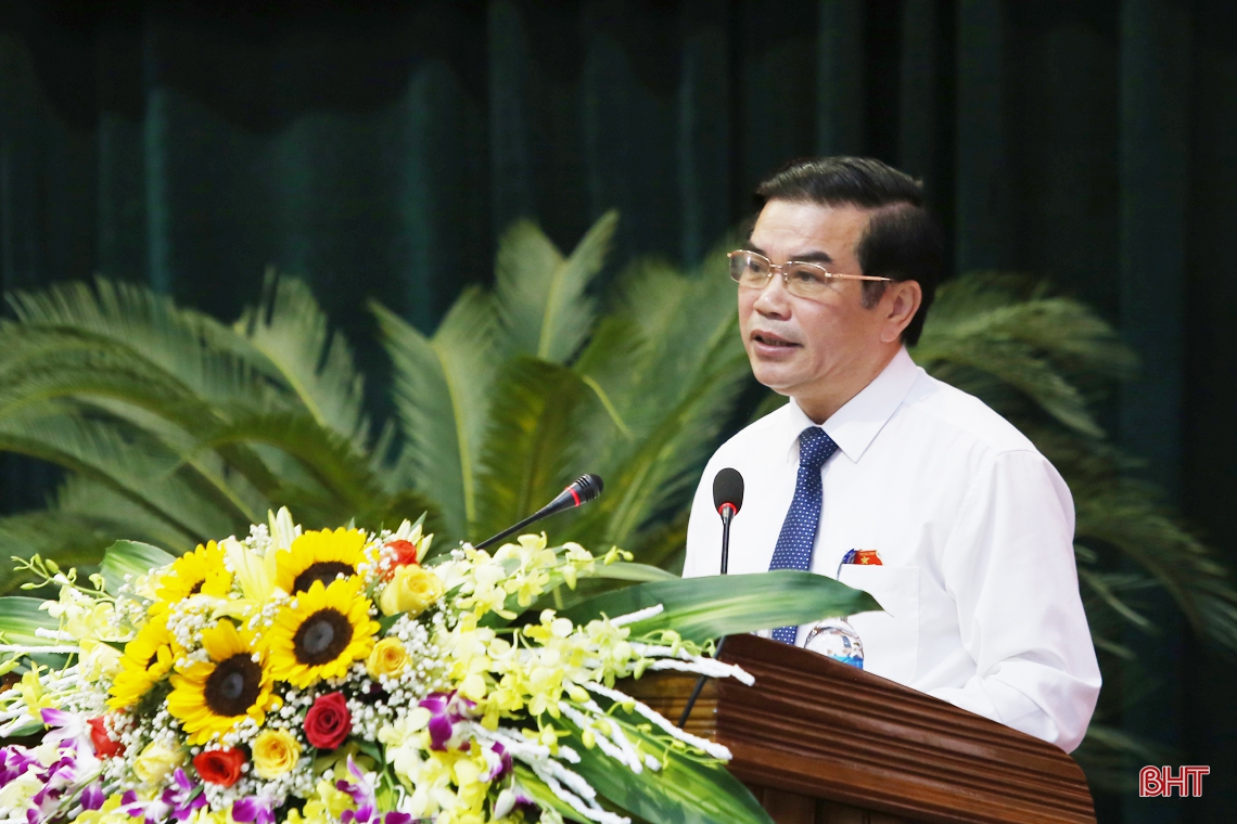 Phiên khai mạc Kỳ họp thứ 15 HĐND tỉnh Hà Tĩnh: Đại biểu nghe các báo cáo, tờ trình quan trọng