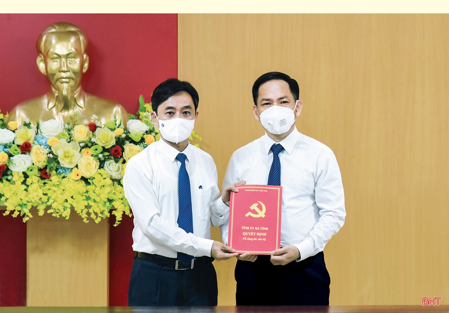 Tăng cường xây dựng, chỉnh đốn Đảng, hệ thống chính trị vững mạnh, tạo nền tảng để tỉnh nhà phát triển nhanh, bền vững