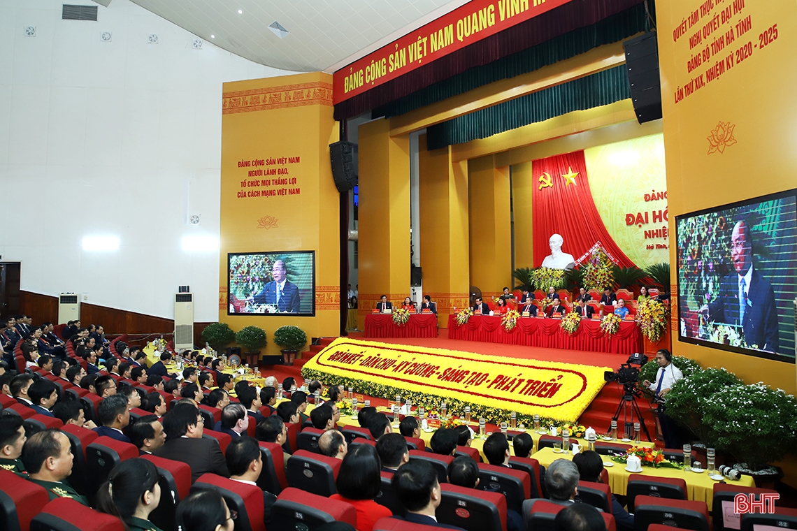 Cán bộ, Nhân dân Hà Tĩnh thể hiện tâm huyết, trách nhiệm cao với Đảng và sự nghiệp xây dựng đất nước