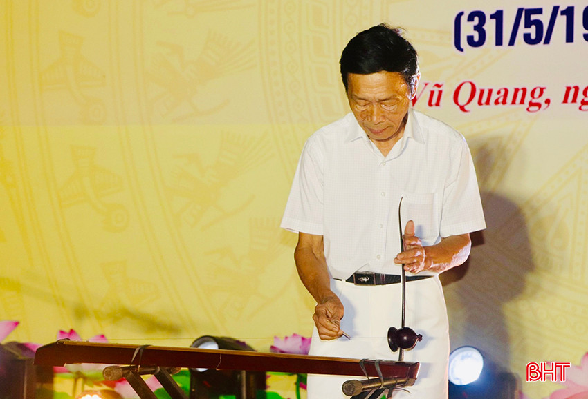 Chương trình nhằm tôn vinh giá trị nghệ thuật của thơ Cù Huy Cận và tưởng nhớ những đóng góp to lớn của ông cho quê hương, cho đất nước.