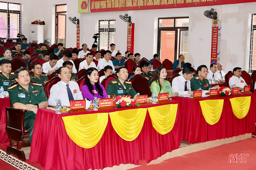 Đại biểu tham dự đại hội.
