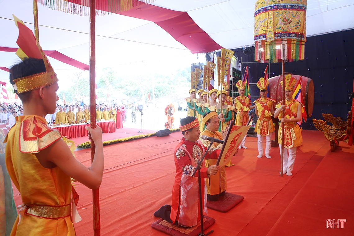 Thành kính Lễ Giỗ Quốc Tổ Hùng Vương ở Hà Tĩnh