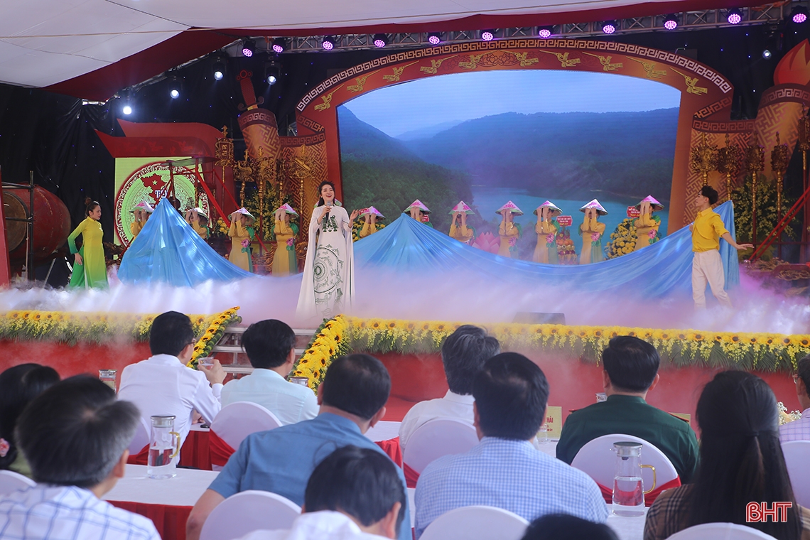 Thành kính Lễ Giỗ Quốc Tổ Hùng Vương ở Hà Tĩnh