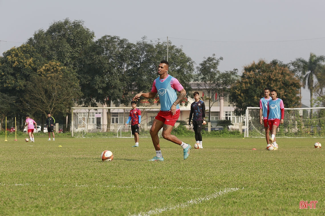 Hồng Lĩnh Hà Tĩnh nâng cao chiến thuật trong quãng nghỉ V.League 2023