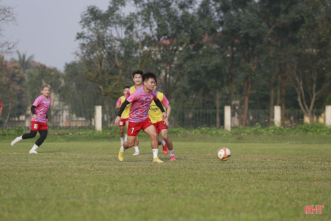Hồng Lĩnh Hà Tĩnh nâng cao chiến thuật trong quãng nghỉ V.League 2023
