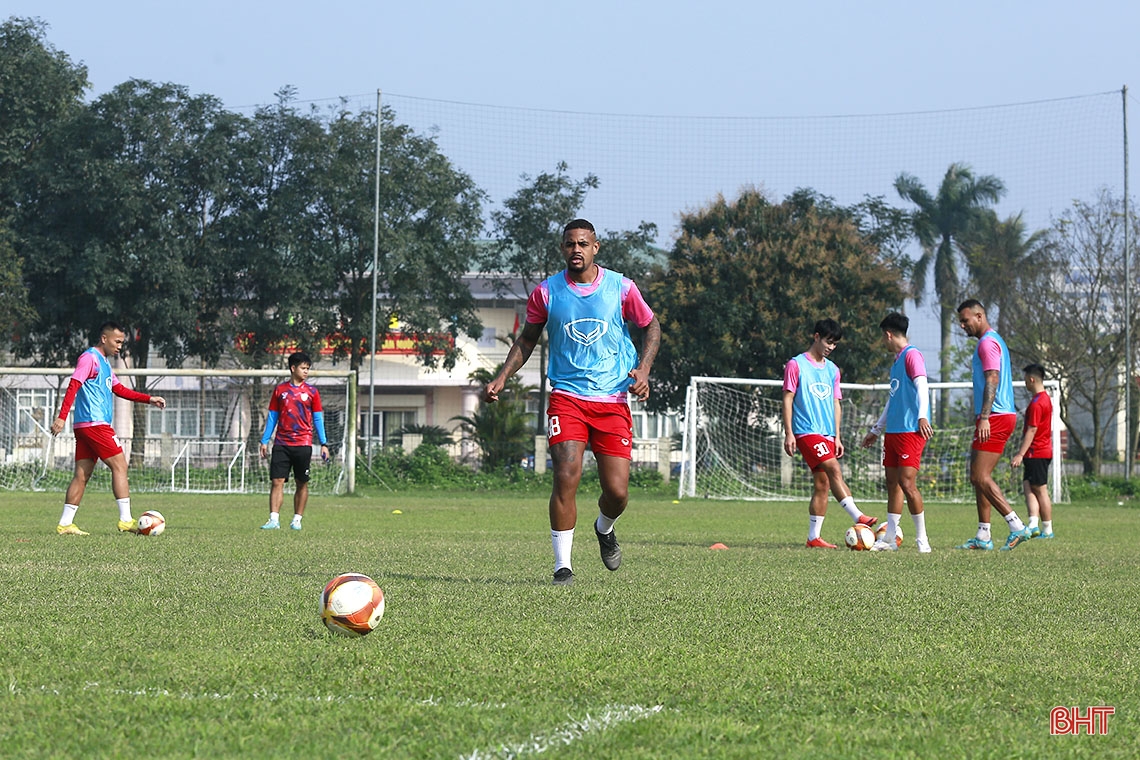 Hồng Lĩnh Hà Tĩnh nâng cao chiến thuật trong quãng nghỉ V.League 2023