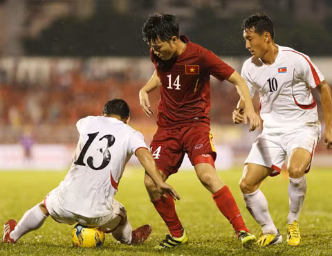 nhung dau an cua hlv huu thang sau 10 tran cam quan o dt viet nam