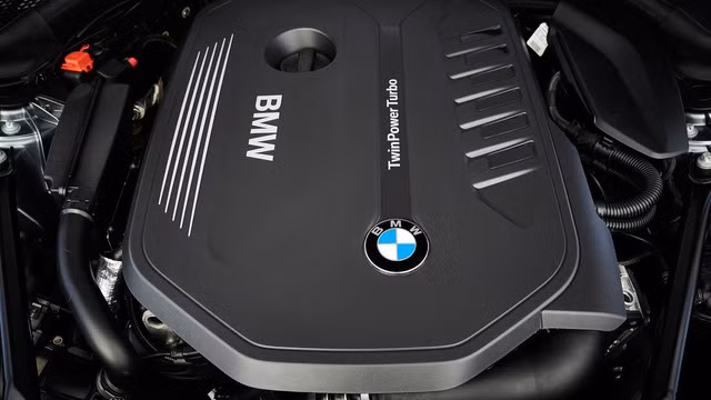 mercedes benz e class 2017 goi bmw 5 series the he moi tra loi