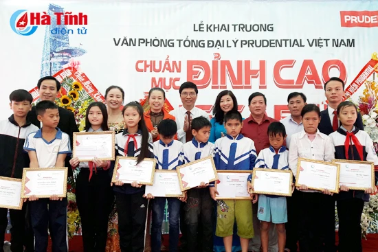 prudential khai truong van phong tong dai ly tai nghi xuan