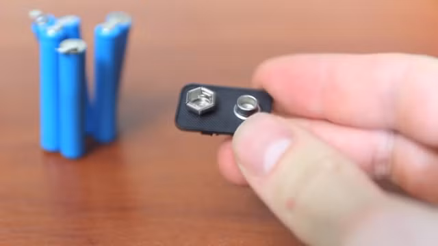 tu che quat ban mini cuc ky don gian chi chua toi 10 phut