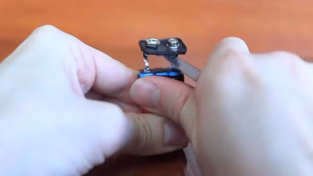 tu che quat ban mini cuc ky don gian chi chua toi 10 phut