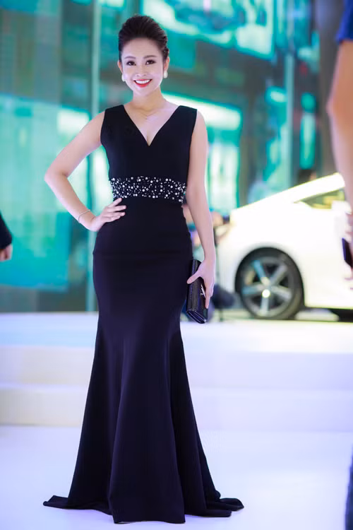 my nhan viet mac dep nhat tuan