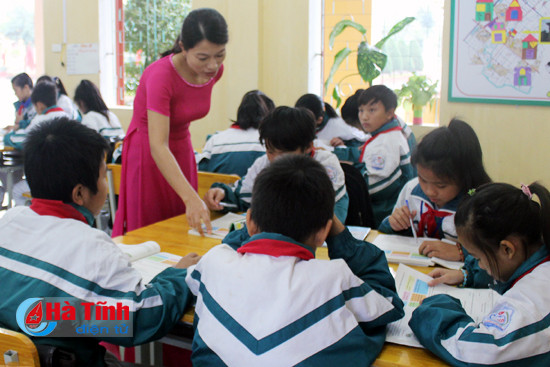 Trường học mới VNEN: Thẳng thắn nhìn vào bất cập để sửa đổi! ảnh 1 truong hoc moi vnen thang than nhin vao bat cap de sua doi