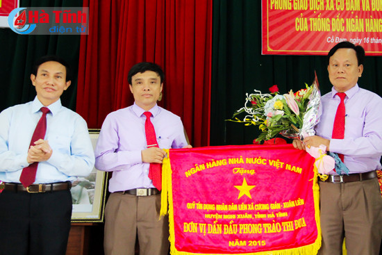 khai truong phong giao dich tin dung nhan dan xa co dam