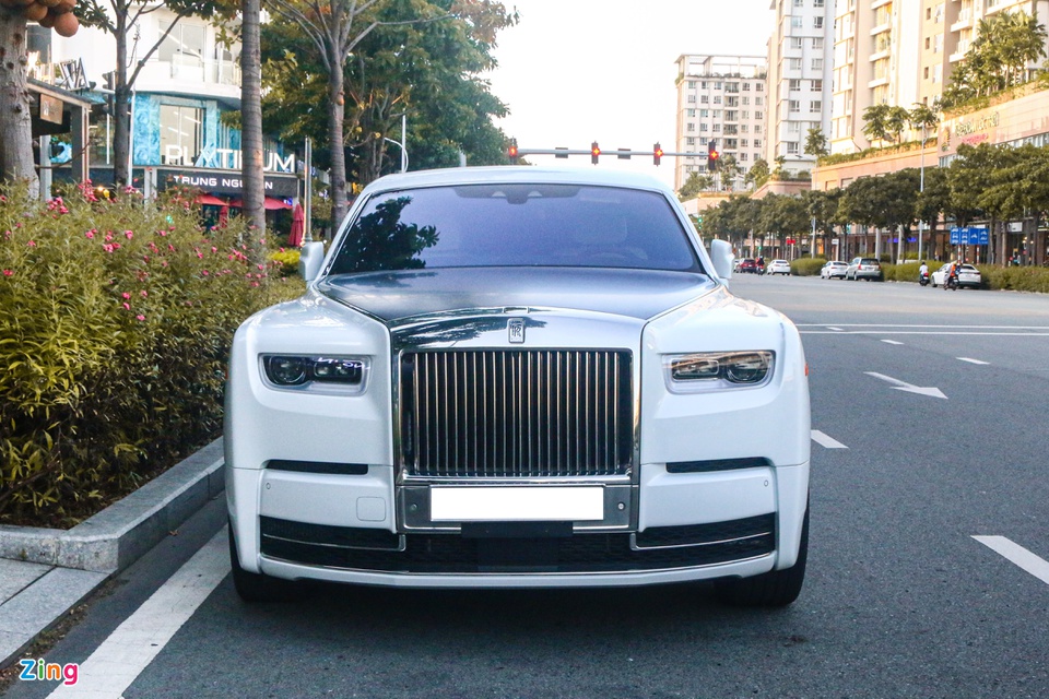 Rolls-Royce Phantom VIII Tranquility giá 70 tỷ đồng tại TP.HCM