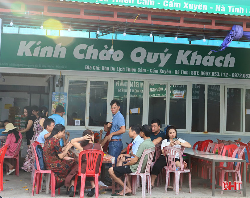 Doanh thu và số lượng khách của các nhà hàng vẫn ổn định sau khi di dời đến vị trí mới. Ảnh 02.jpg