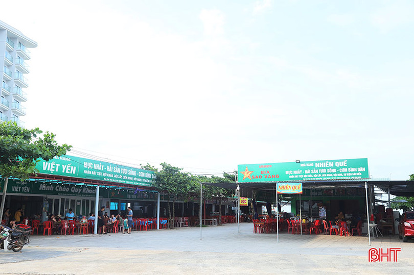 Không gian rộng rãi, sạch sẽ tại các nhà hàng được thực khách đánh giá cao. Ảnh 03.jpg