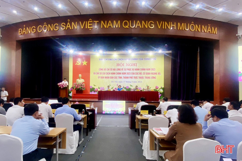 Hội nghị công bố bảng xếp hạng Chỉ số Cải cách hành chính (CCHC) năm 2023 (PAR Index) diễn ra tại Hà Nội vào ngày 17/4. z5356062661089_ff9d7f09082626d205f63f5675206271A.jpg