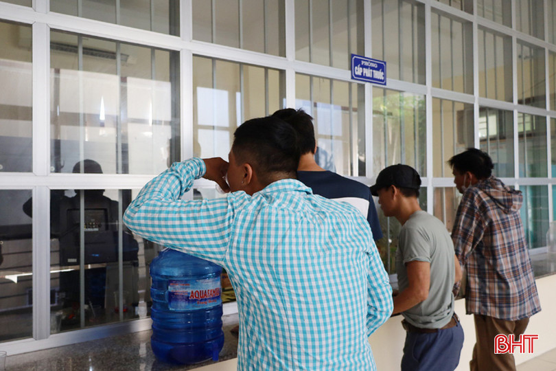 Bệnh nhân đến điều trị bằng methadone ở cơ sở điều trị tại TP Hà Tĩnh BN ma tuy 2A.jpg