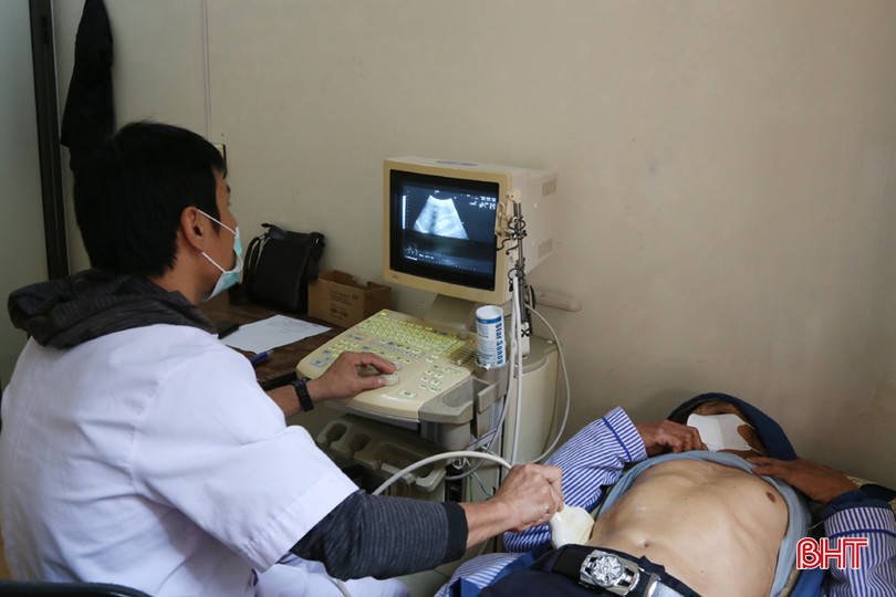 Người dân cần chủ động thăm khám, phát hiện sớm bệnh lao khi có các triệu chứng nghi ngờ. lao phoi 1A.jpg