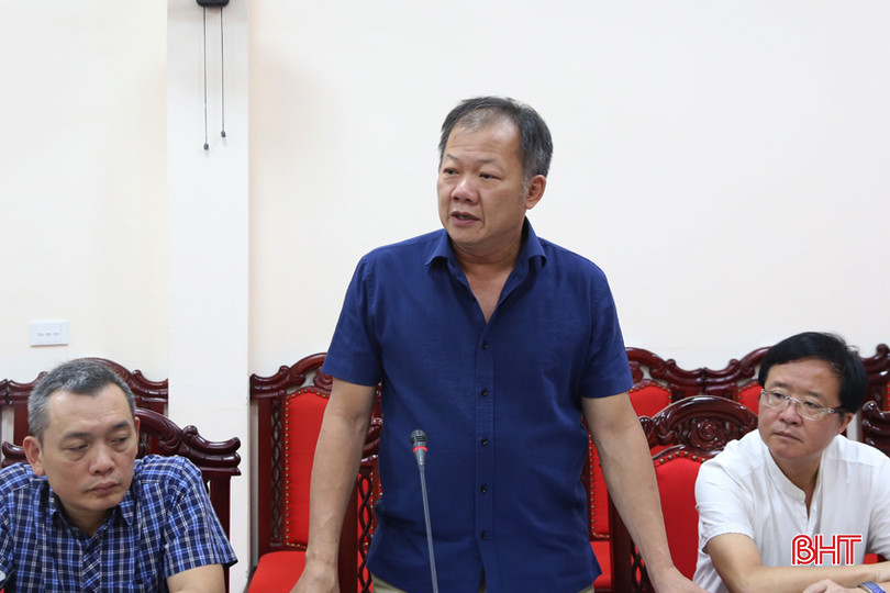 Tiến sỹ Dương Đức Hùng - Giám đốc Bệnh viện Hữu nghị Việt Đức phát biểu tại buổi khảo sát. 4A.jpg