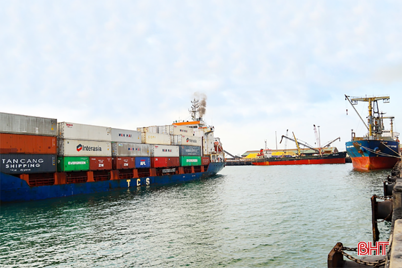 Tàu hàng container đủ điều kiện sẽ được hỗ trợ theo quy định. 10.png