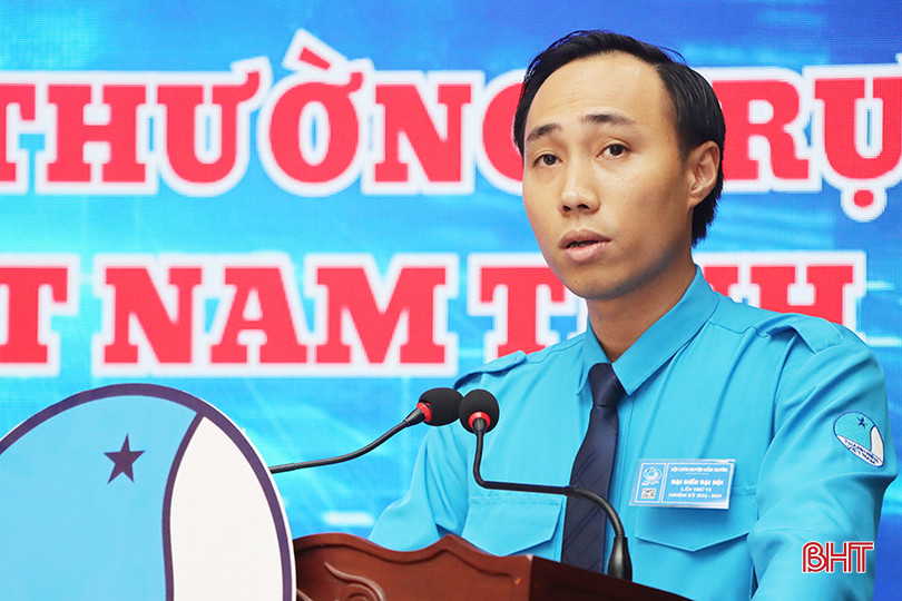 Phó Chủ tịch Thường trực Hội LHTN Việt Nam tỉnh Từ Tuấn Phương: Nhiệm kỳ tới, Hội LHTN huyện Cẩm Xuyên cần tiếp tục triển khai sâu rộng và lan tỏa các phong trào thanh niên; đổi mới nội dung tuyên truyền, bồi đắp lòng yêu nước, nâng cao ý thức chấp hành pháp luật cho thanh niên; ứng dụng mạnh mẽ nền tảng số, quan tâm hỗ trợ thanh niên yếu thế, thanh niên hoàn lương, thanh niên khởi nghiệp, làm giàu chính đáng trên mảnh đất quê hương... 5.jpg