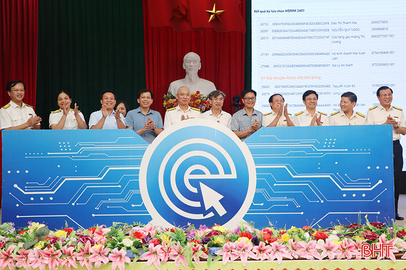 Việc quay thưởng lựa chọn "Hóa đơn may mắn" do Hội đồng giám sát (bao gồm các sở, ban ngành cấp tỉnh) triển khai. 2.jpg