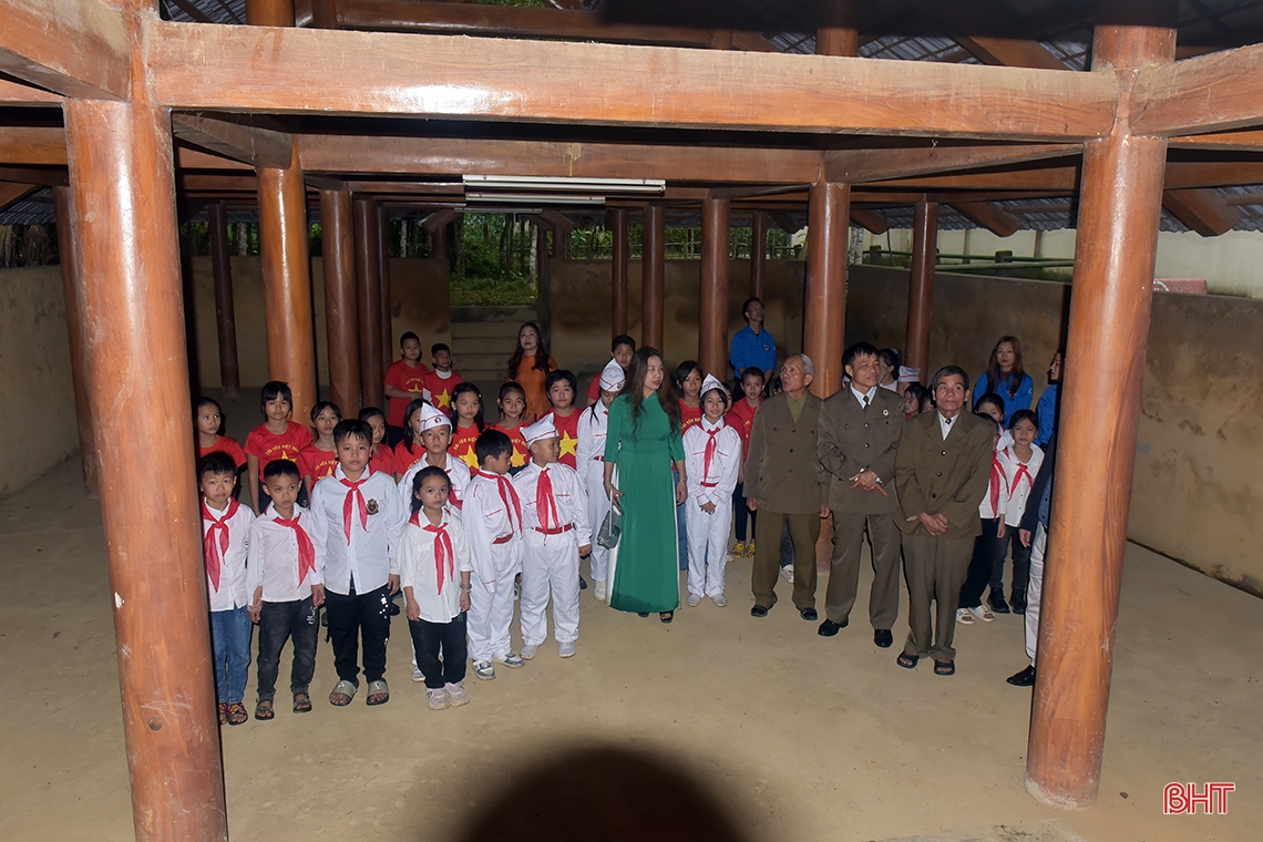 Thăm nơi Trung tướng Đồng Sỹ Nguyên từng làm việc tại Hà Tĩnh