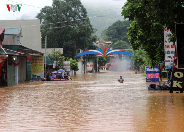 nhung hinh anh lu quet kinh hoang tai son la va yen bai
