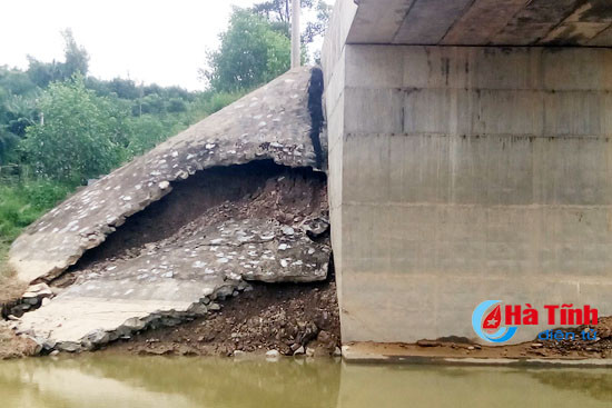 mo cau hoi trung vu quang sat lo nghiem trong
