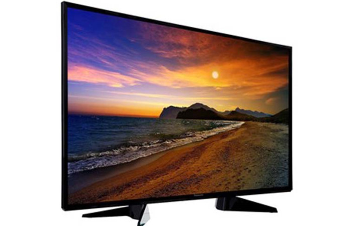 loat tv 4k doi 2017 gia re chi tam chuc trieu dong