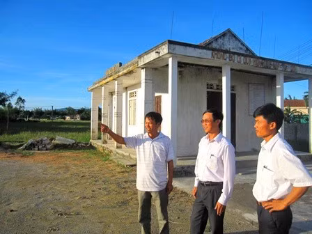 Hồng Hà đang xúc tiến chuẩn bị mặt bằng để xây mới hội quán xóm khang trang to đẹp hơn
