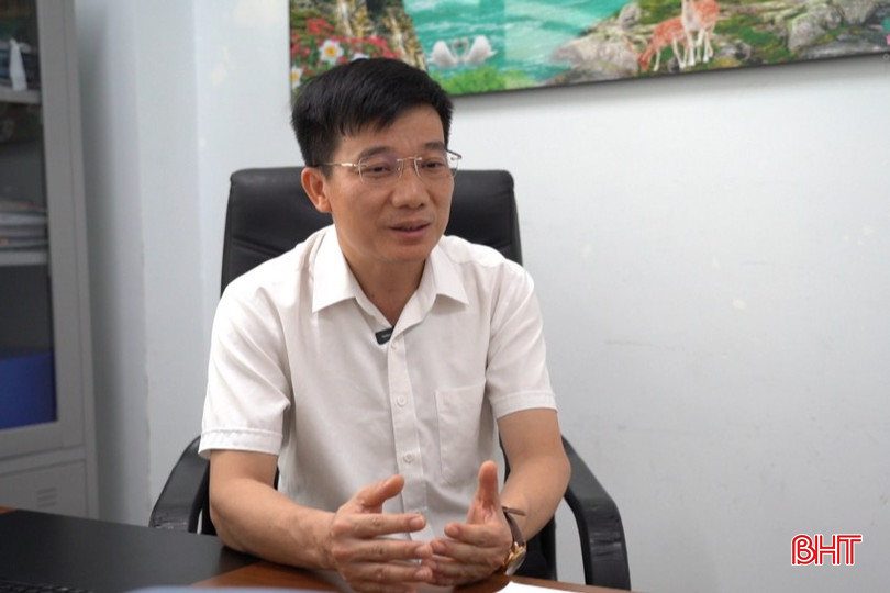 Ông Nguyễn Tiến Dũng - Trưởng phòng Quản lý báo chí và xuất bản, Sở Văn hóa – Thể thao và Du lịch Hà Tĩnh cho rằng nếu quá lệ thuộc vào AI sẽ kìm hãm sự sáng tạo của người dùng. bqbht_br_d.jpg