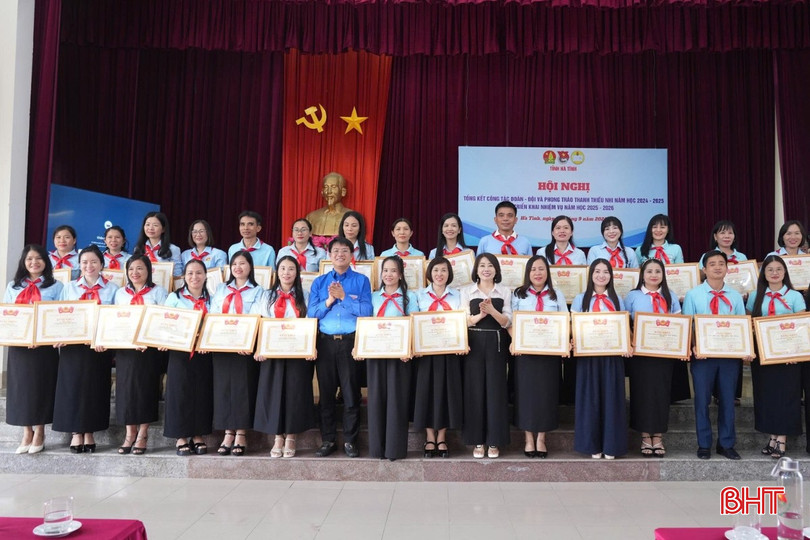 48 tập thể, 80 cá nhân được nhận bằng khen của Trung ương Đoàn và Hội đồng Đội Trung ương. bqbht_br_thuc-12.jpg