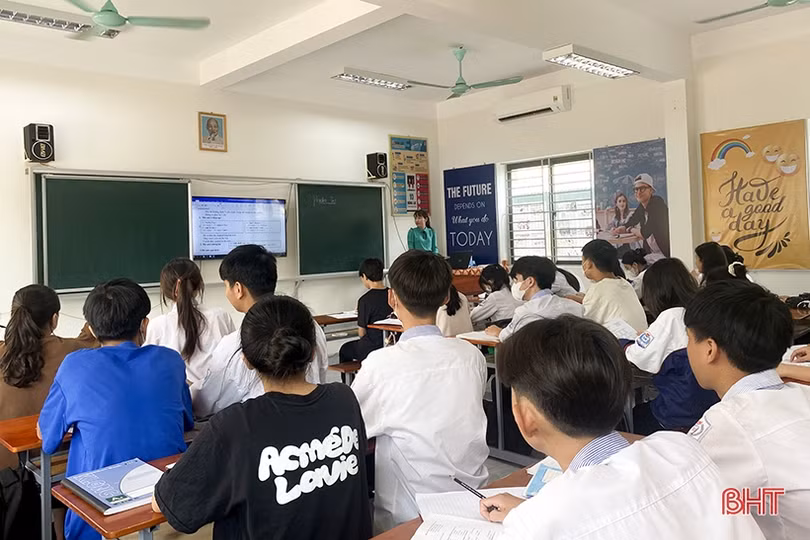 Học sinh lớp 9 ở Hà Tĩnh đếm ngược ngày thi tuyển vào THPT