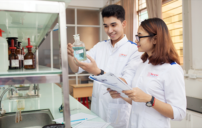 Xét tuyển ngành y bằng môn Văn gây phản ứng trái chiều