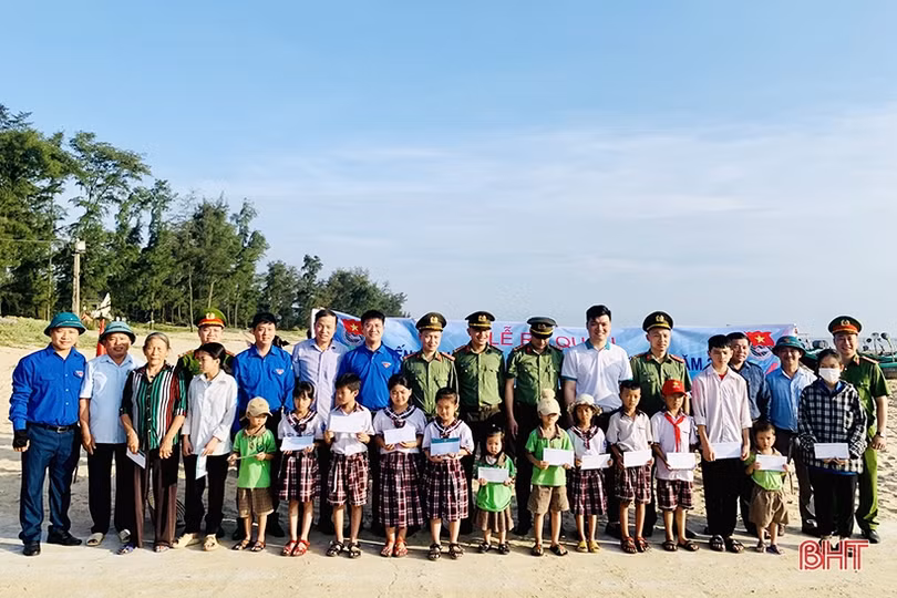 Thạch Hà ra quân hưởng ứng chiến dịch thanh niên tình nguyện hè