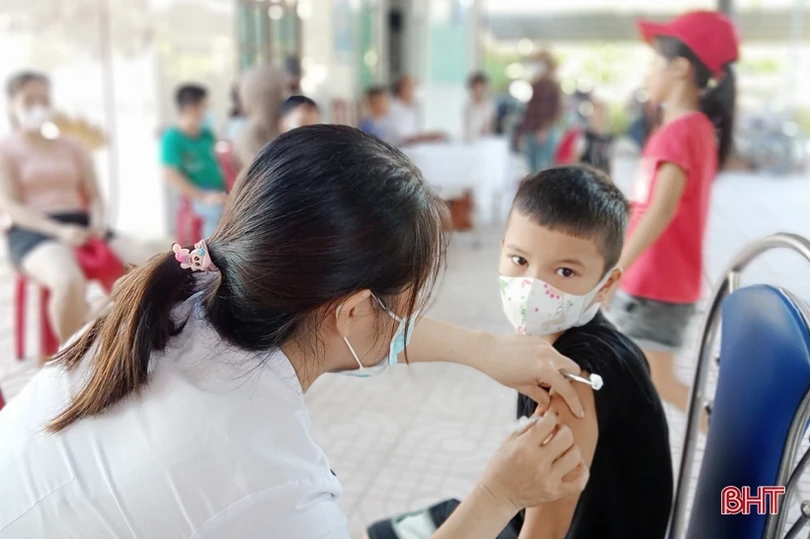 Hà Tĩnh chỉ đạo tăng cường công tác an toàn trong tiêm chủng