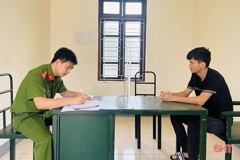 Lừa bán thùng container qua facebook, chiếm đoạt hơn 200 triệu đồng 