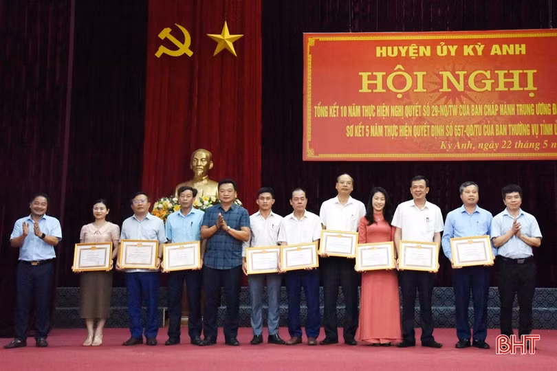 Kỳ Anh quyết liệt thực hiện các nghị quyết, quyết định của Trung ương, của tỉnh