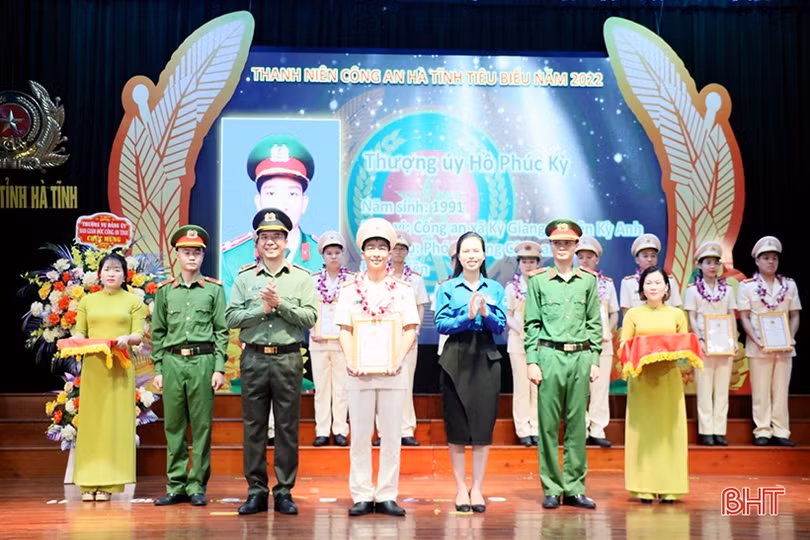 Phó Trưởng Công an xã tận tụy với công việc, được dân tin yêu