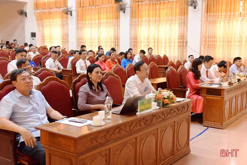 Xây dựng người nông dân Can Lộc chuyên nghiệp, dám nghĩ, dám làm