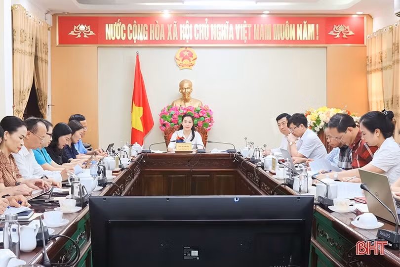 Sớm đánh giá mô hình trung tâm y tế cấp huyện tại Hà Tĩnh