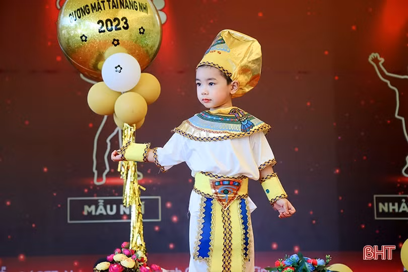 Hấp dẫn cuộc thi gương mặt tài năng nhí của học sinh iSchool Hà Tĩnh