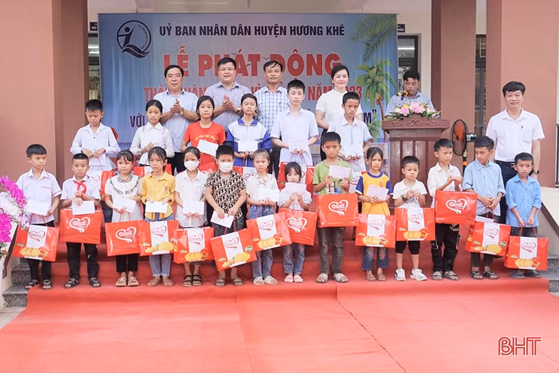 Các địa phương phát động Tháng hành động vì trẻ em năm 2023