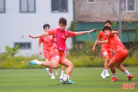 Đội trẻ Hồng Lĩnh Hà Tĩnh sẵn sàng tranh tài tại Giải hạng Nhì quốc gia